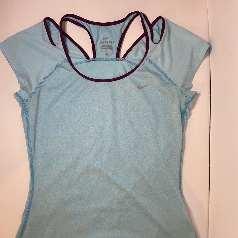 Nike Dry Fit Sports top blue Size Small